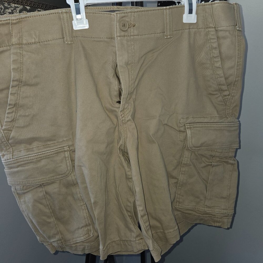 38 Waist Sonoma Tan Cargo Shorts